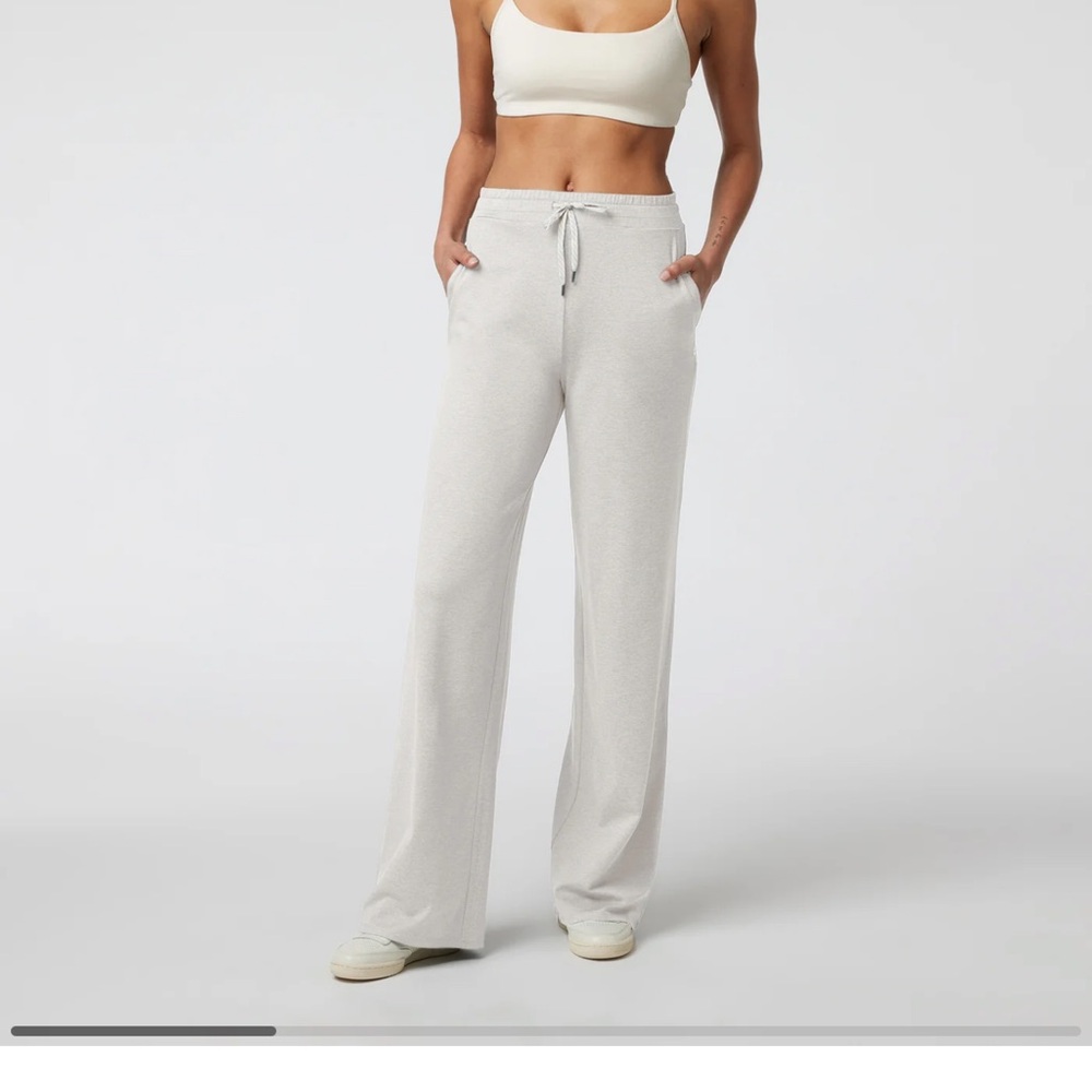 Vuori wide leg halo sweatpants